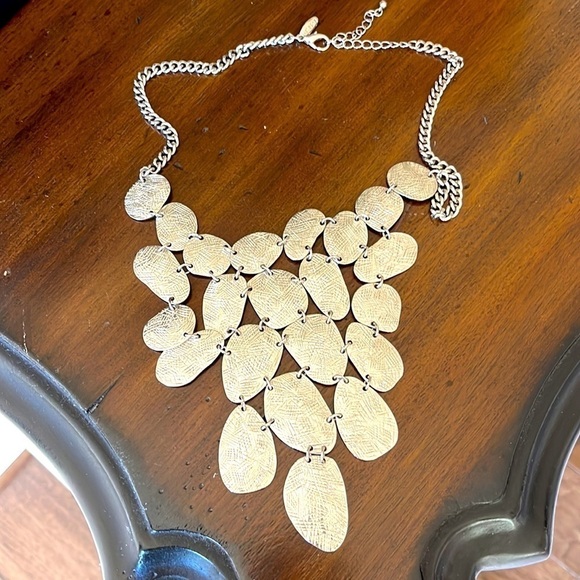 Natasha Large Bib Style Statement Necklace Silver Tone Big Bold - Picture 4 of 11